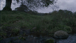 extant_GameOfThrones_2x07-AManWithoutHonor_0297