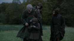extant_GameOfThrones_2x07-AManWithoutHonor_0312