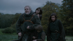 extant_GameOfThrones_2x07-AManWithoutHonor_0317