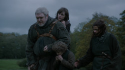 extant_GameOfThrones_2x07-AManWithoutHonor_0322