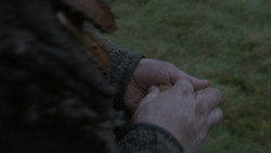 extant_GameOfThrones_2x07-AManWithoutHonor_0328