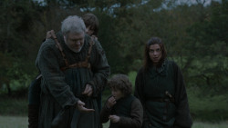 extant_GameOfThrones_2x07-AManWithoutHonor_0331