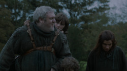 extant_GameOfThrones_2x07-AManWithoutHonor_0337