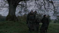 extant_GameOfThrones_2x07-AManWithoutHonor_0349