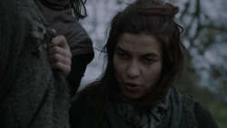 extant_GameOfThrones_2x07-AManWithoutHonor_0393