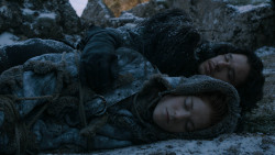 extant_GameOfThrones_2x07-AManWithoutHonor_0424