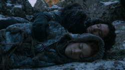 extant_GameOfThrones_2x07-AManWithoutHonor_0427