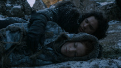 extant_GameOfThrones_2x07-AManWithoutHonor_0436
