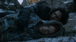 extant_GameOfThrones_2x07-AManWithoutHonor_0441