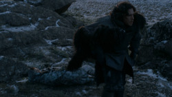 extant_GameOfThrones_2x07-AManWithoutHonor_0462
