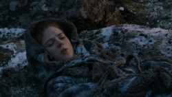 extant_GameOfThrones_2x07-AManWithoutHonor_0467