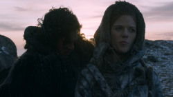 extant_GameOfThrones_2x07-AManWithoutHonor_0502