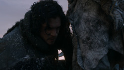 extant_GameOfThrones_2x07-AManWithoutHonor_0519