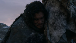 extant_GameOfThrones_2x07-AManWithoutHonor_0523