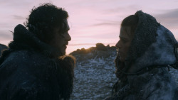 extant_GameOfThrones_2x07-AManWithoutHonor_0553