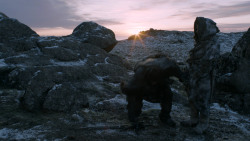 extant_GameOfThrones_2x07-AManWithoutHonor_0555