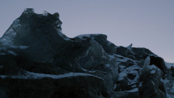 extant_GameOfThrones_2x07-AManWithoutHonor_0571