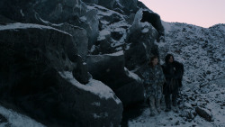 extant_GameOfThrones_2x07-AManWithoutHonor_0615