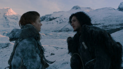 extant_GameOfThrones_2x07-AManWithoutHonor_0639