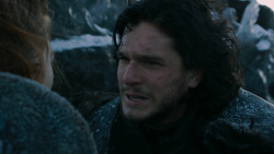 extant_GameOfThrones_2x07-AManWithoutHonor_0667