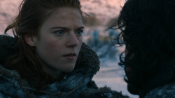 extant_GameOfThrones_2x07-AManWithoutHonor_0736