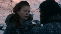 extant_GameOfThrones_2x07-AManWithoutHonor_0751