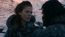 extant_GameOfThrones_2x07-AManWithoutHonor_0752