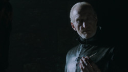 extant_GameOfThrones_2x07-AManWithoutHonor_0854