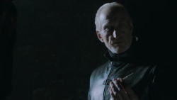 extant_GameOfThrones_2x07-AManWithoutHonor_0855