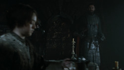 extant_GameOfThrones_2x07-AManWithoutHonor_0860