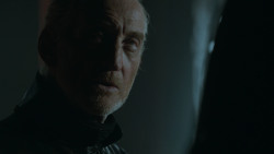 extant_GameOfThrones_2x07-AManWithoutHonor_0893