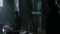 extant_GameOfThrones_2x07-AManWithoutHonor_0938