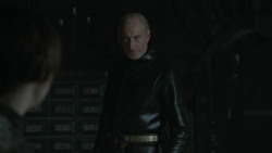 extant_GameOfThrones_2x07-AManWithoutHonor_0943