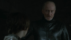 extant_GameOfThrones_2x07-AManWithoutHonor_0950