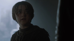 extant_GameOfThrones_2x07-AManWithoutHonor_0956