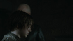 extant_GameOfThrones_2x07-AManWithoutHonor_0963