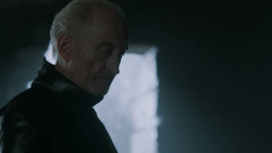 extant_GameOfThrones_2x07-AManWithoutHonor_0972