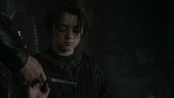 extant_GameOfThrones_2x07-AManWithoutHonor_0974