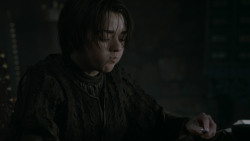 extant_GameOfThrones_2x07-AManWithoutHonor_0984
