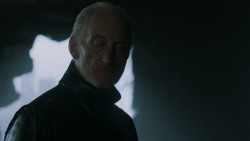 extant_GameOfThrones_2x07-AManWithoutHonor_0996