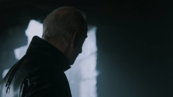 extant_GameOfThrones_2x07-AManWithoutHonor_0999