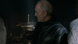 extant_GameOfThrones_2x07-AManWithoutHonor_1022
