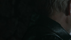 extant_GameOfThrones_2x07-AManWithoutHonor_1053