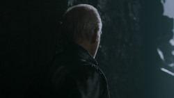 extant_GameOfThrones_2x07-AManWithoutHonor_1063