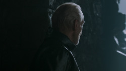 extant_GameOfThrones_2x07-AManWithoutHonor_1094