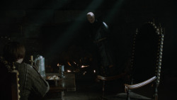 extant_GameOfThrones_2x07-AManWithoutHonor_1119
