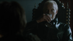 extant_GameOfThrones_2x07-AManWithoutHonor_1221