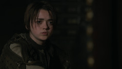 extant_GameOfThrones_2x07-AManWithoutHonor_1235