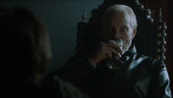 extant_GameOfThrones_2x07-AManWithoutHonor_1258