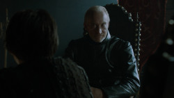 extant_GameOfThrones_2x07-AManWithoutHonor_1305